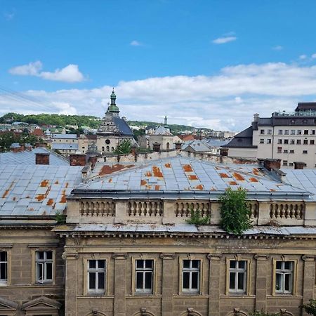 Leogrand Apartments On Kniazia Romana 6 Lviv Exterior foto