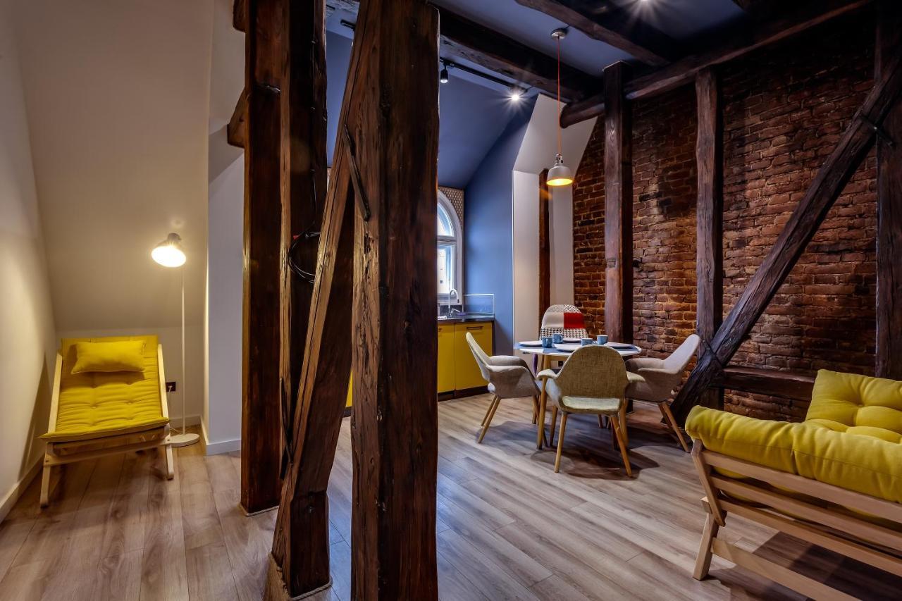 Leogrand Apartments On Kniazia Romana 6 Lviv Exterior foto